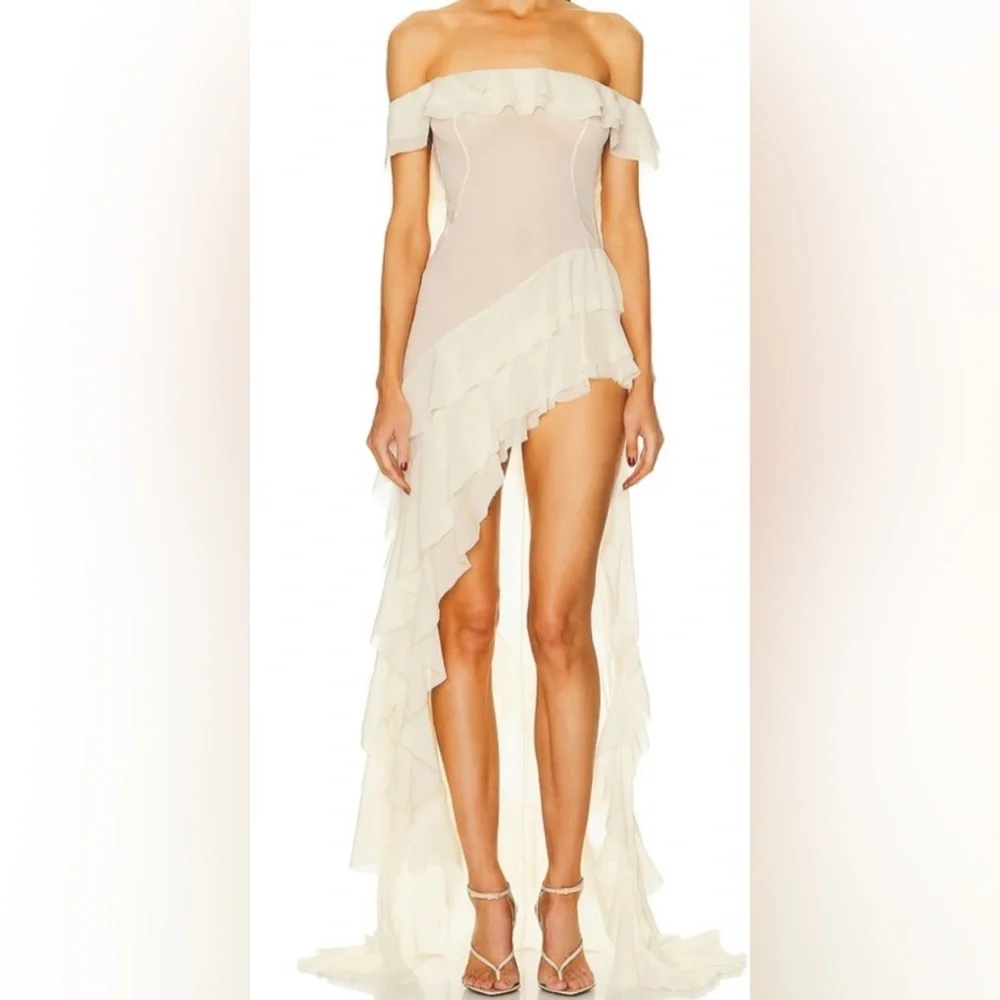 Helsa Thea Gown - Picture 12 of 12